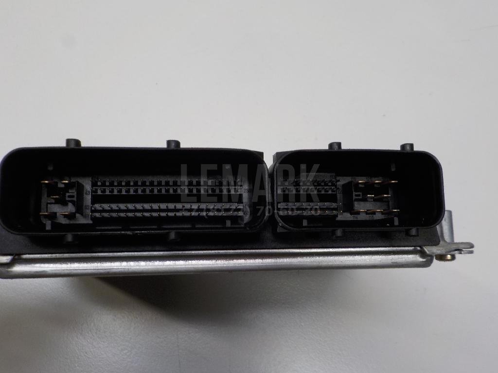 Блок управления двигателем для  Audi 100/200 [44] 1983-1991