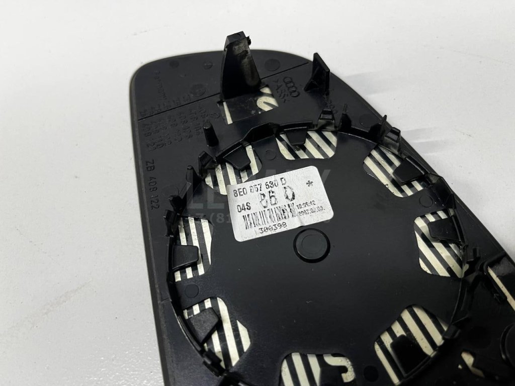 Стекло зеркала электрического правого