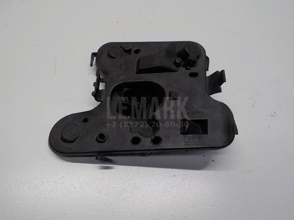 Плата заднего фонаря левого