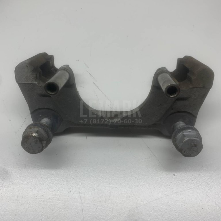 Скоба суппорта переднего
