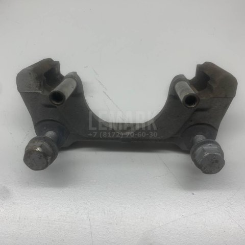 Скоба суппорта переднего