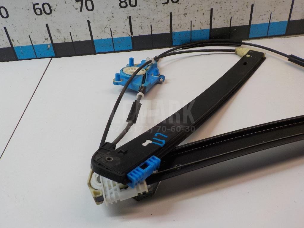 Стеклоподъемник электр. передний левый