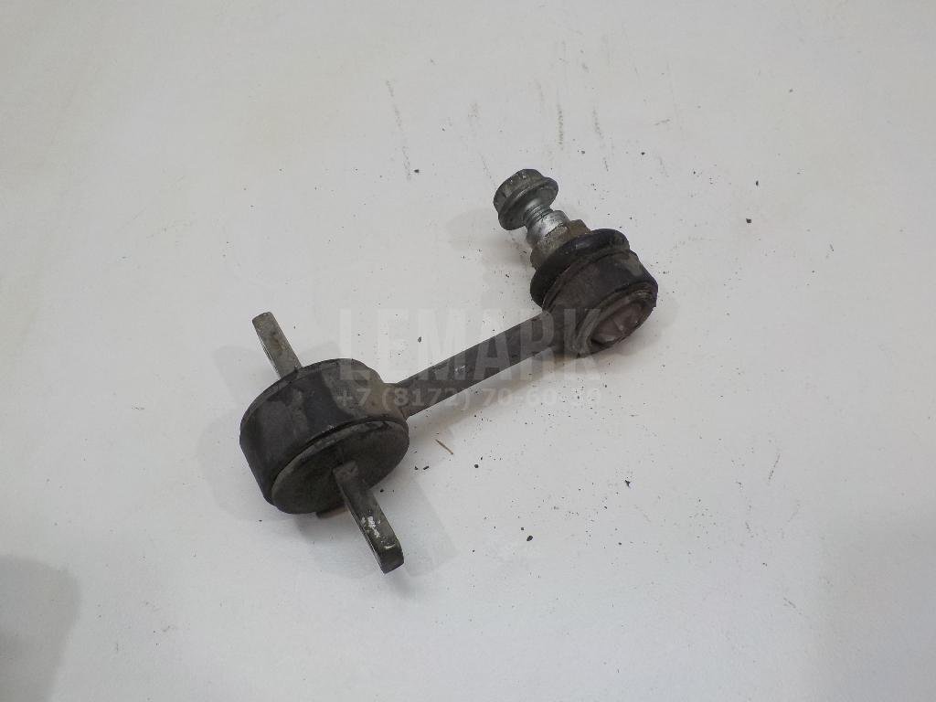 Стойка заднего стабилизатора