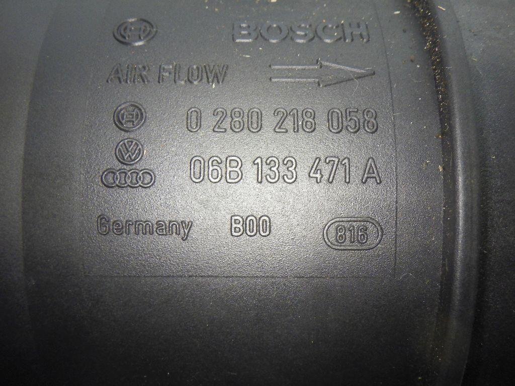 Расходомер воздуха (массметр) для  Audi A3 [8P1] 2003-2013