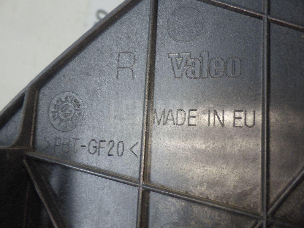 Кронштейн фар правый для  Audi A4 [B9] 2015