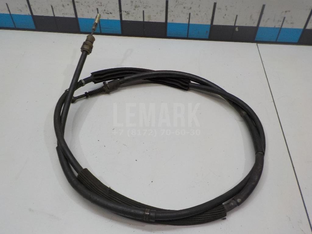 Трос стояночного тормоза правый