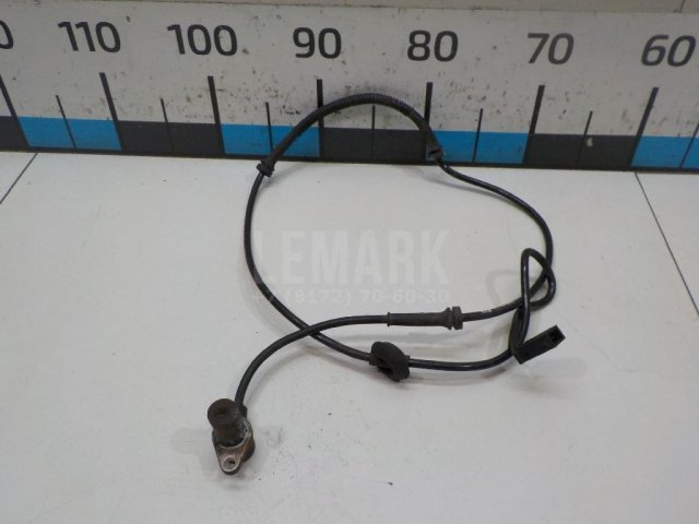 Датчик ABS задний