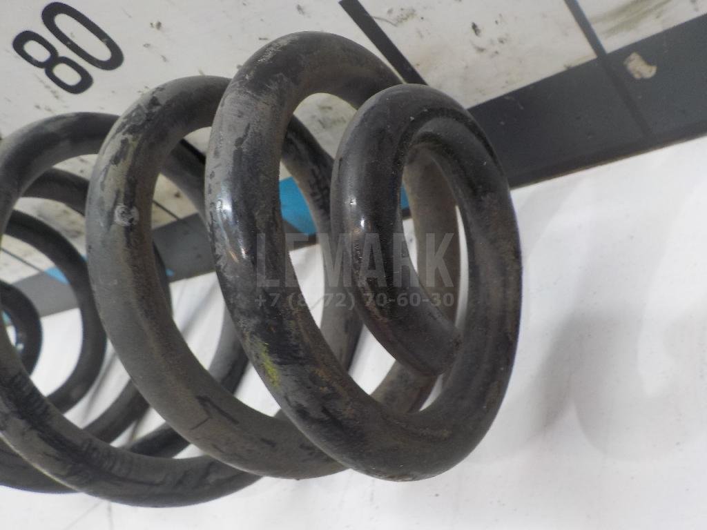 Пружина задняя