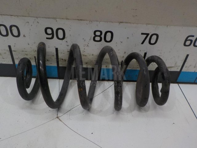 Пружина задняя