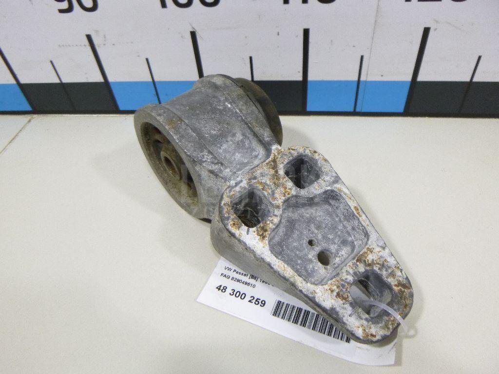 Сайлентблок задней балки правый