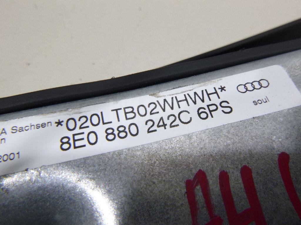 Подушка безопасности боковая (в сиденье)