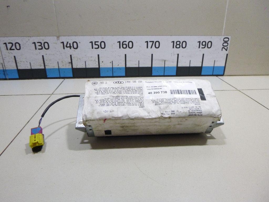 Подушка безопасности пассажирская (в торпедо)