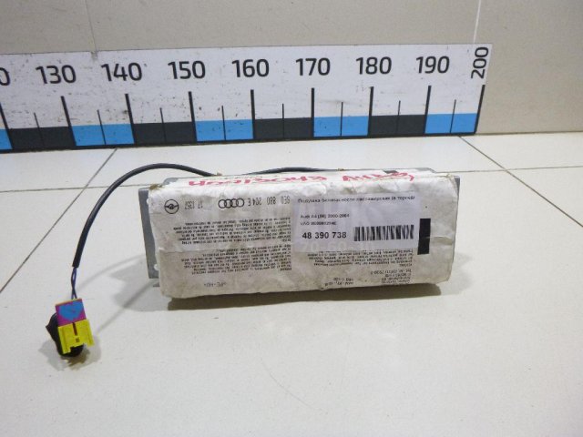 Подушка безопасности пассажирская (в торпедо)