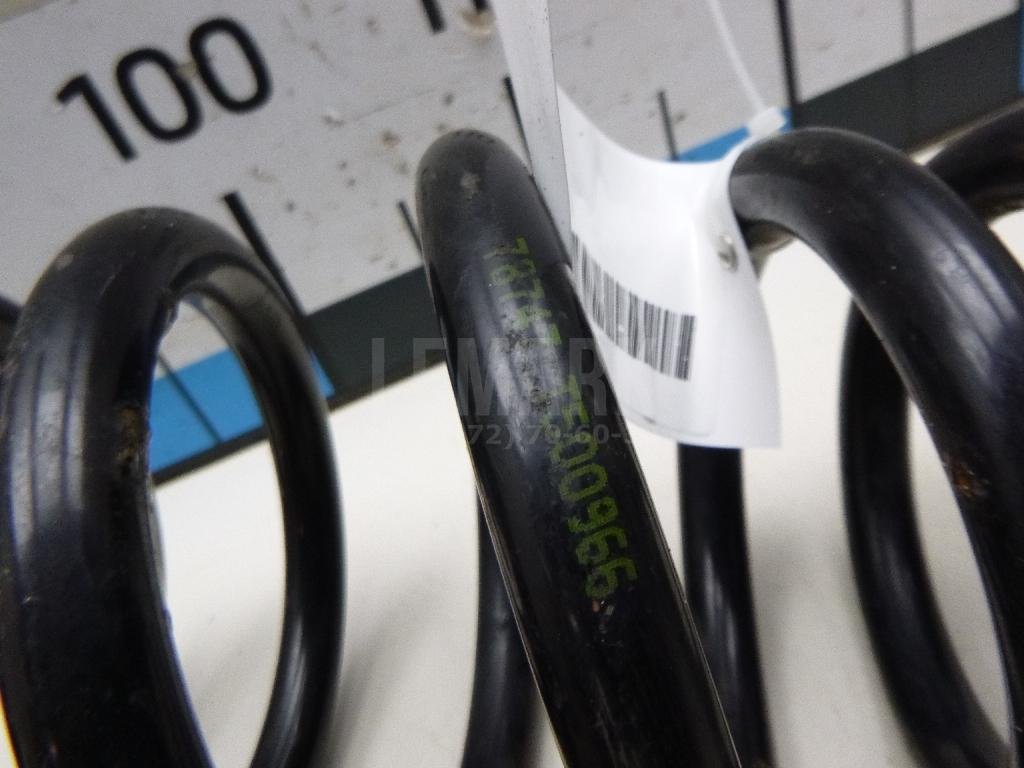 Пружина задняя