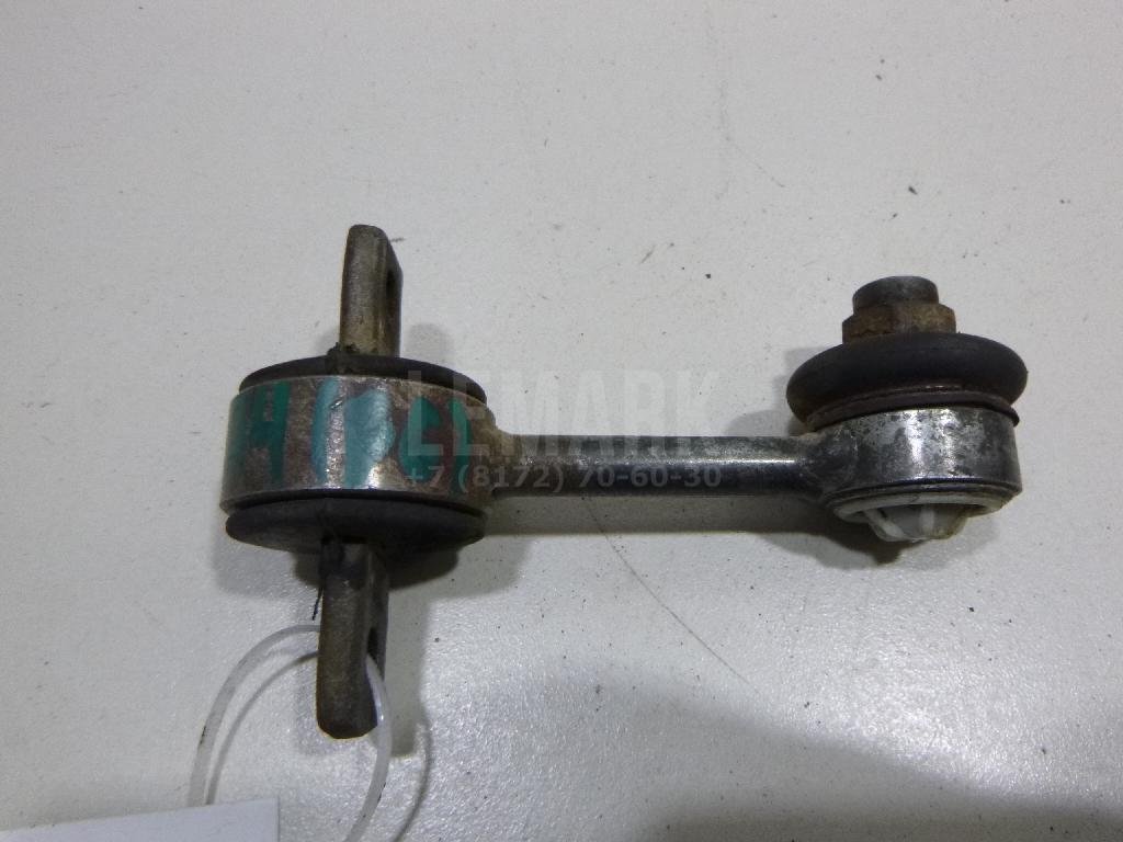 Стойка заднего стабилизатора