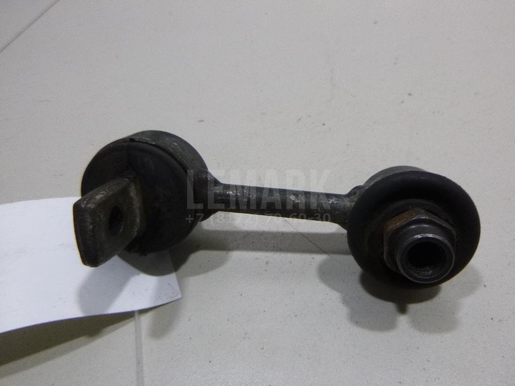 Стойка заднего стабилизатора