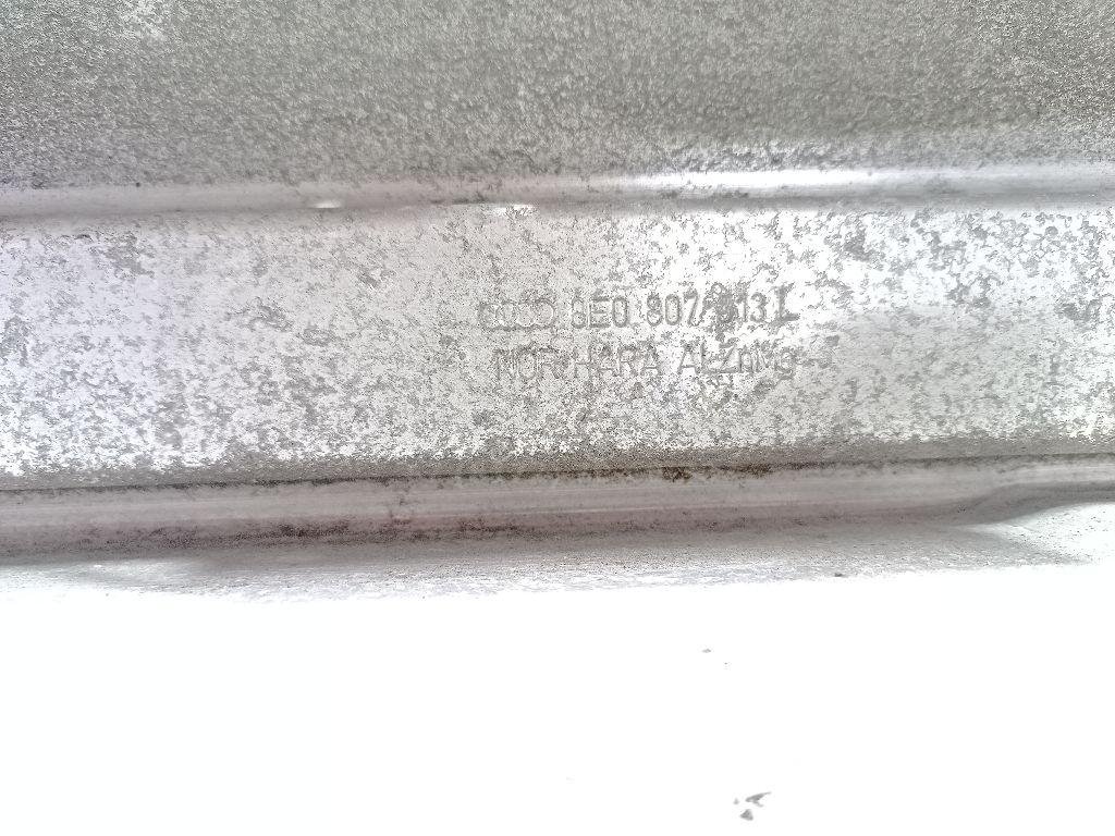 Усилитель заднего бампера