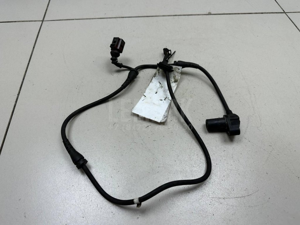 Датчик ABS передний