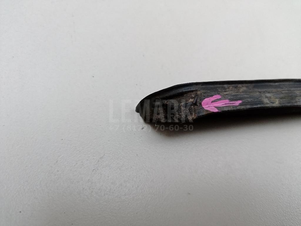 Молдинг лобового стекла