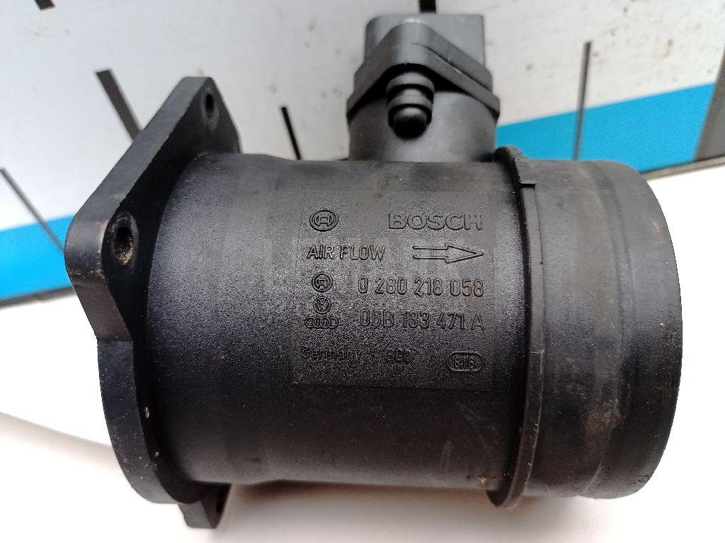 Расходомер воздуха (массметр) для  Audi 80/90 [B3] 1986-1991