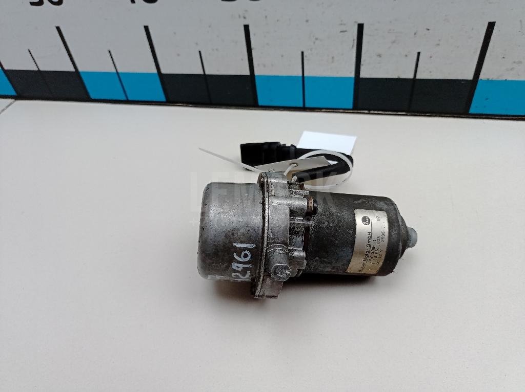 Насос вакуумный