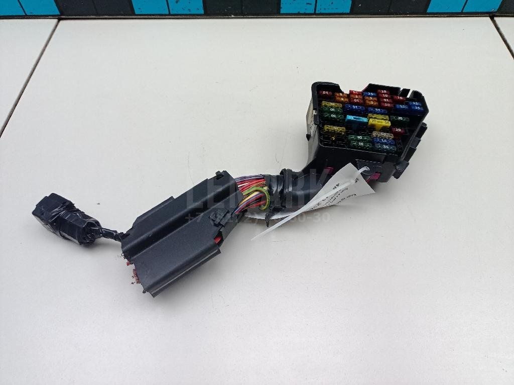 Блок предохранителей