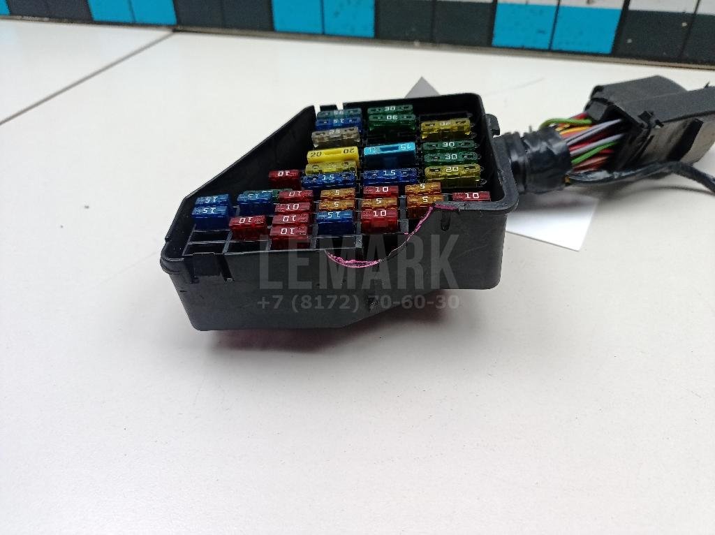 Блок предохранителей