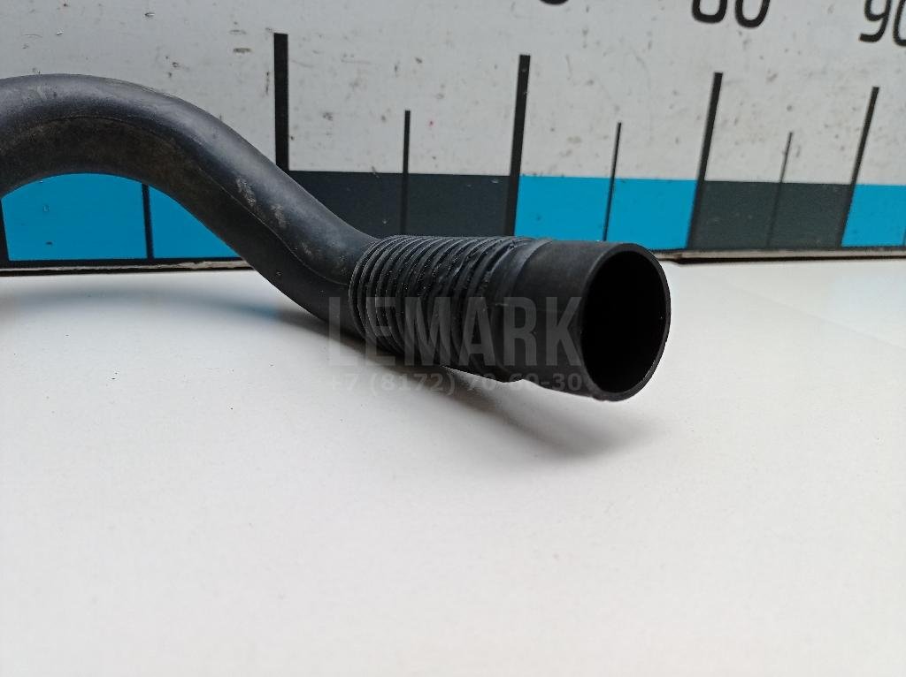 Патрубок воздушного фильтра