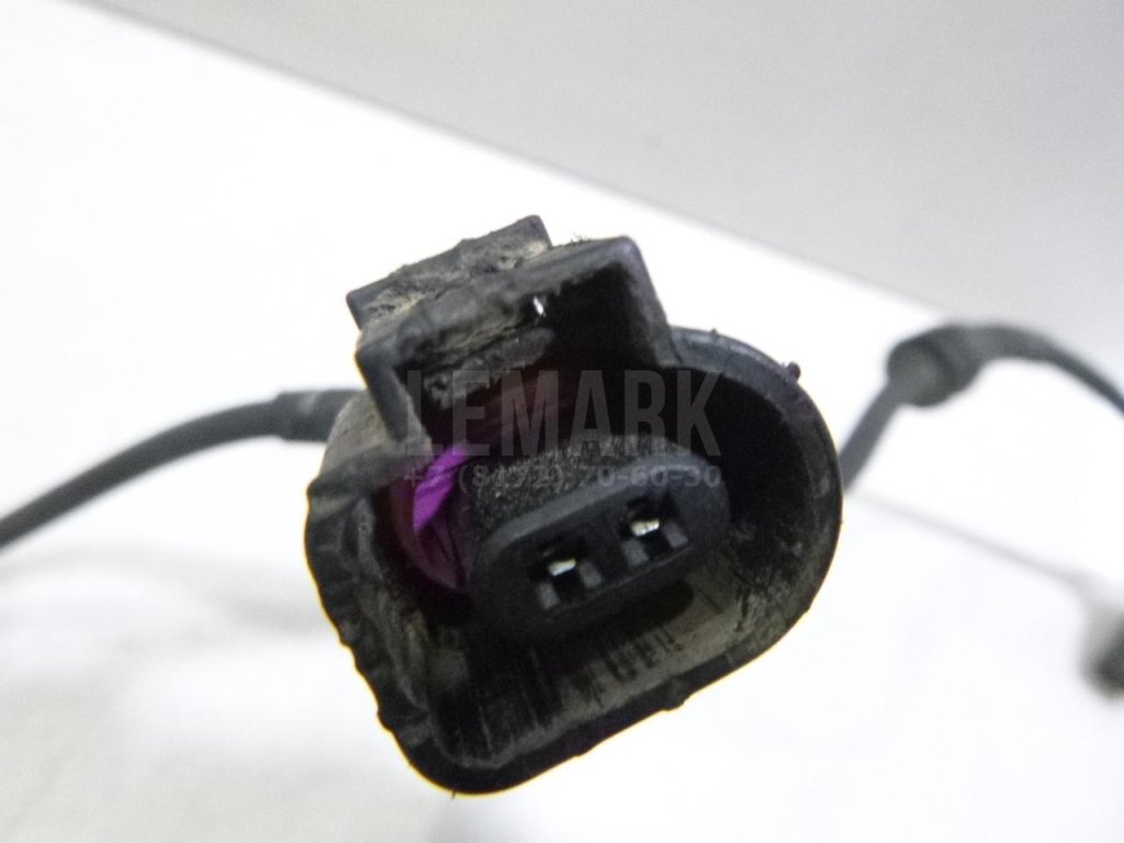 Датчик ABS передний