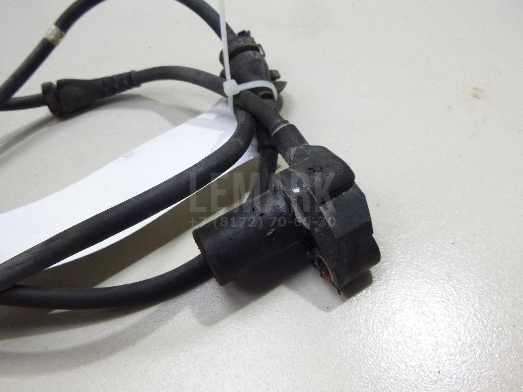 Датчик ABS передний