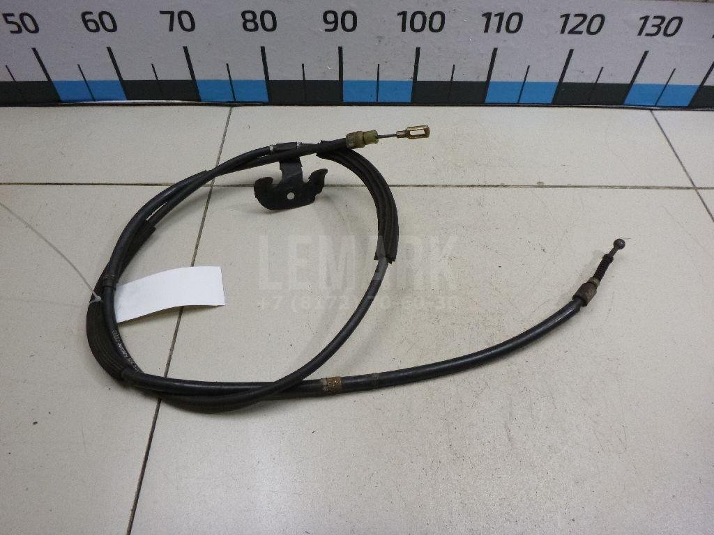 Трос стояночного тормоза правый