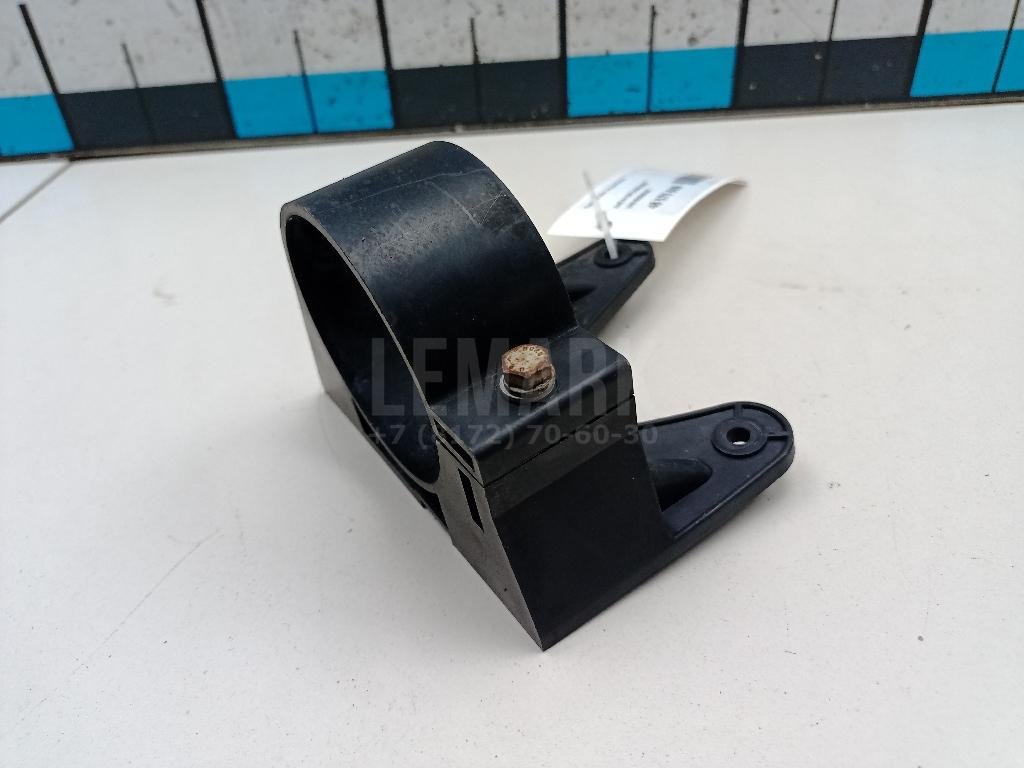 Кронштейн осушителя для  Alfa Romeo Giulietta 2010-2020