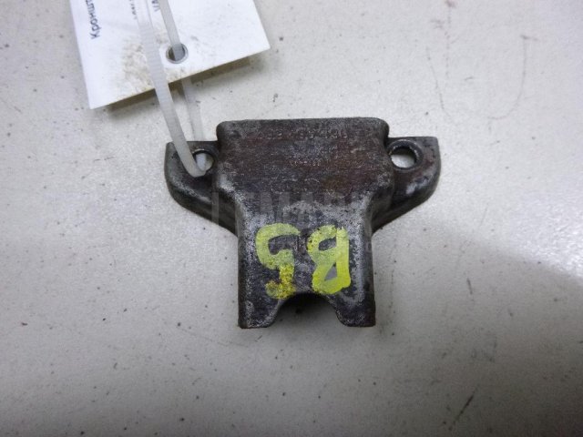 Кронштейн (сопут. товар)