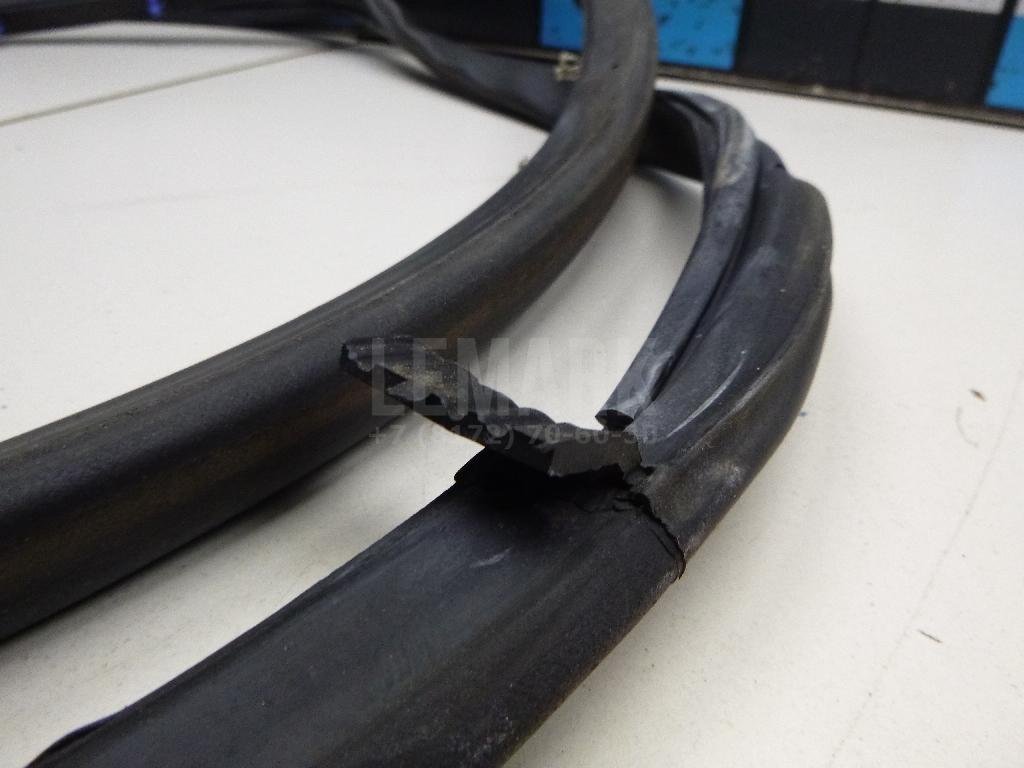 Уплотнитель (внутри) для  Acura MDX 2007-2013