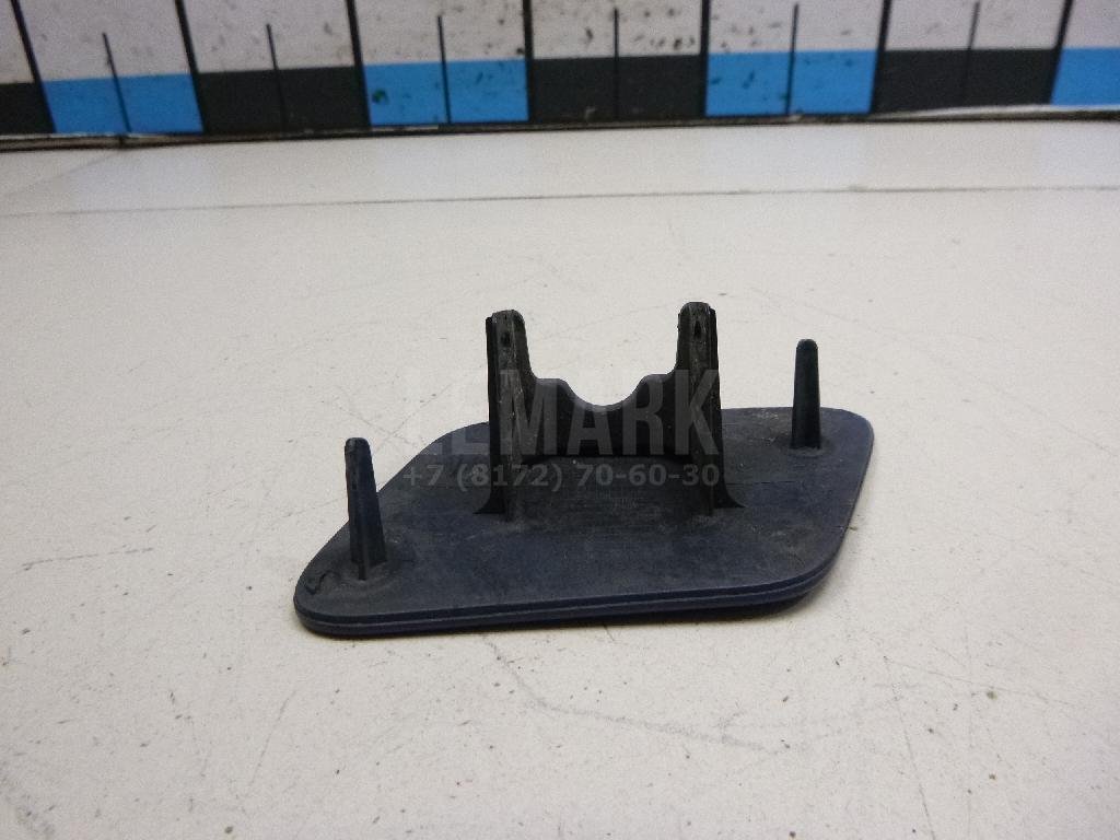 Крышка форсунки омывателя