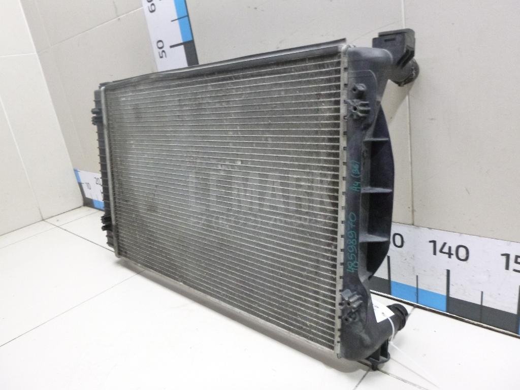 Радиатор основной