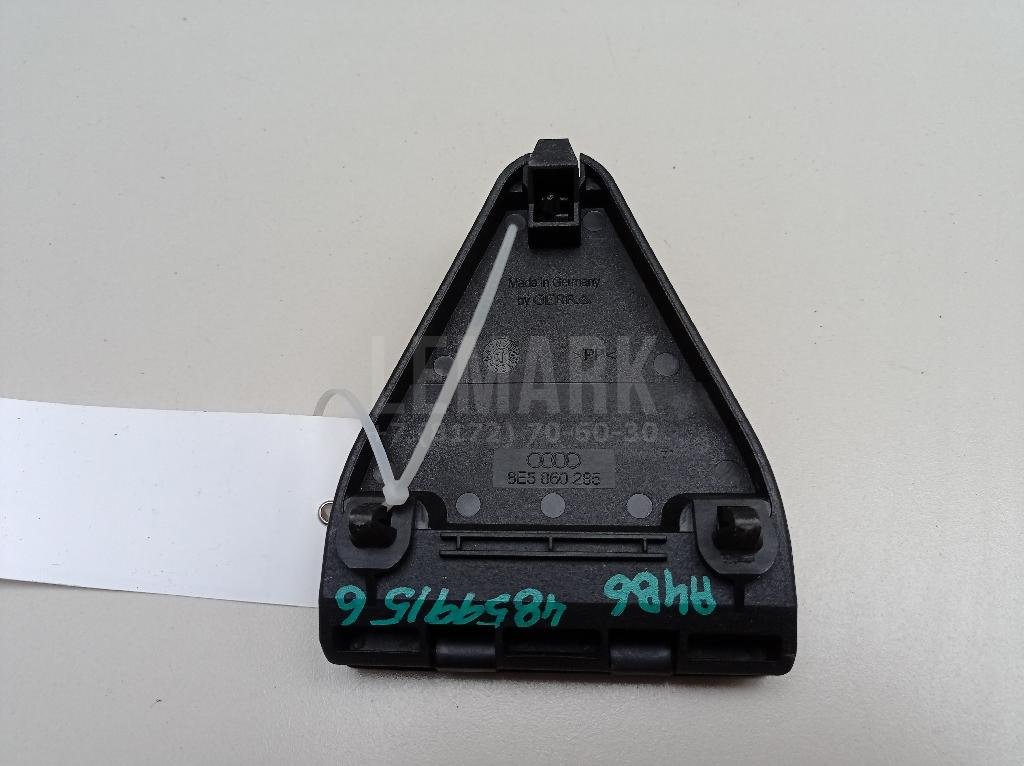 Кронштейн (сопут. товар) для  Audi A4 [B9] 2015