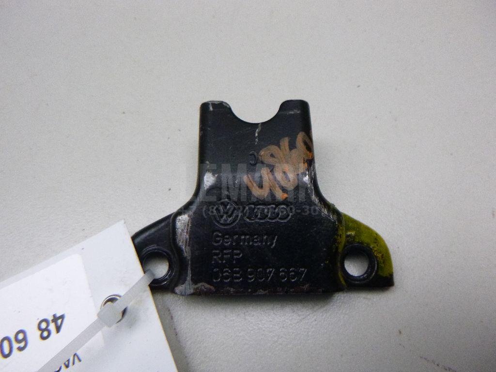 Кронштейн (сопут. товар) для  Audi 80/90 [B3] 1986-1991