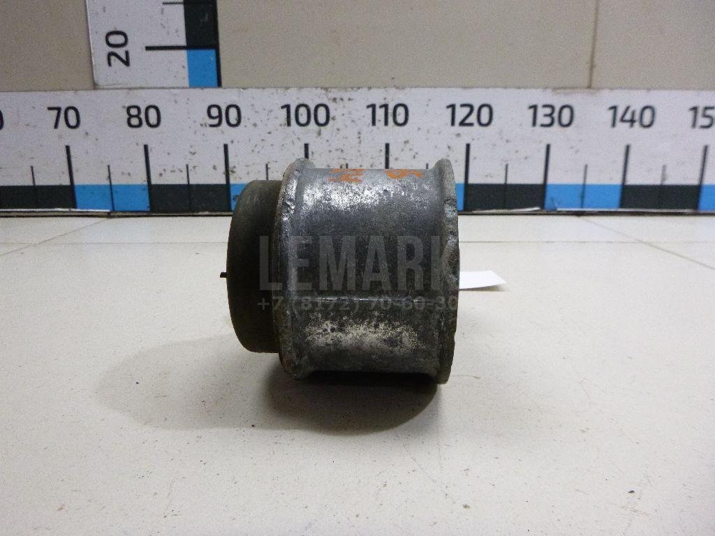 Сайлентблок задней балки левый