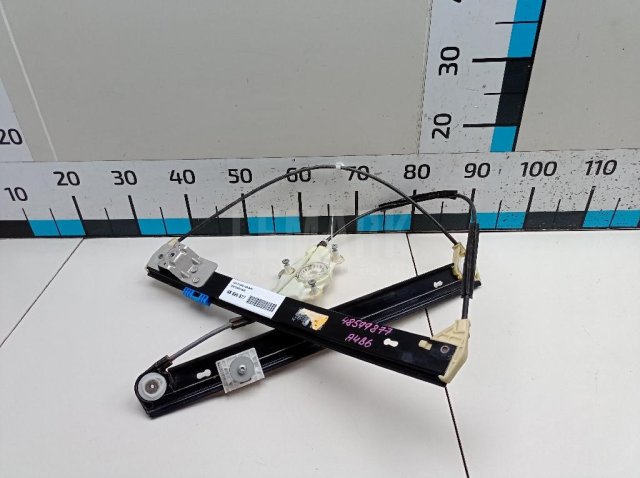 Стеклоподъемник электр. передний правый