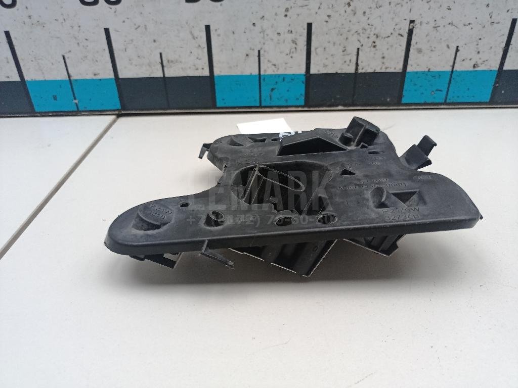 Плата заднего фонаря левого