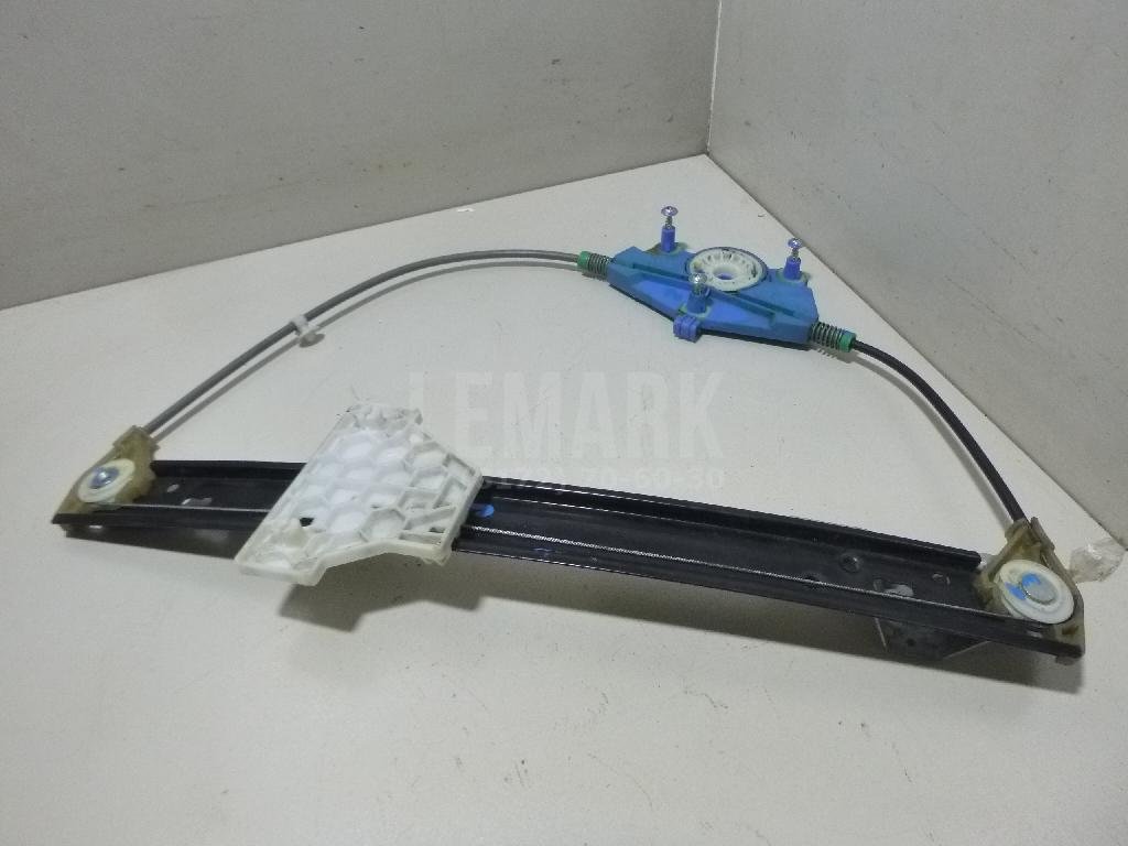 Стеклоподъемник электр. передний правый