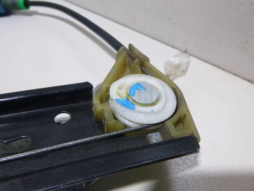 Стеклоподъемник электр. передний правый