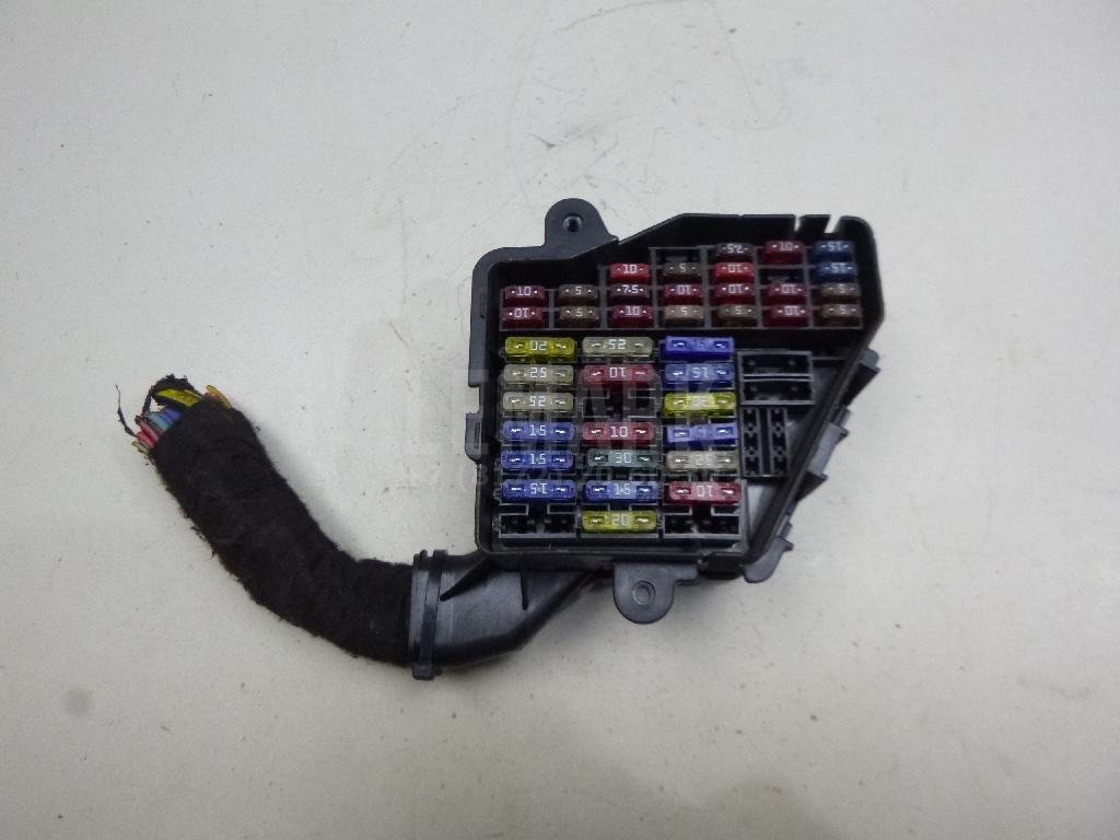 Блок предохранителей