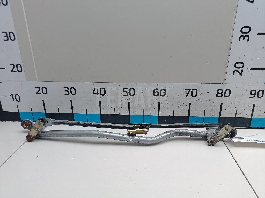 Трапеция стеклоочистителей