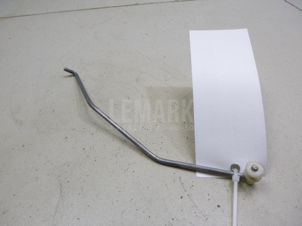 Тяга замка багажника