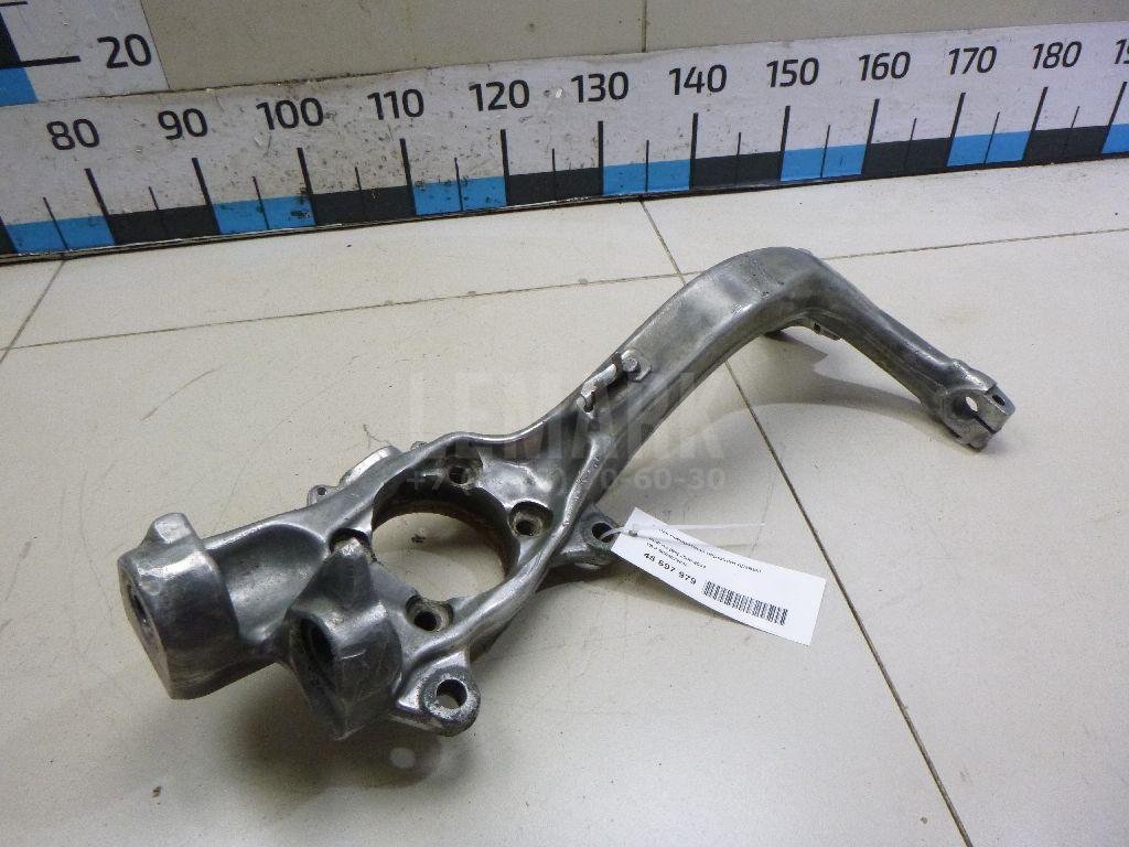 Кулак поворотный передний правый