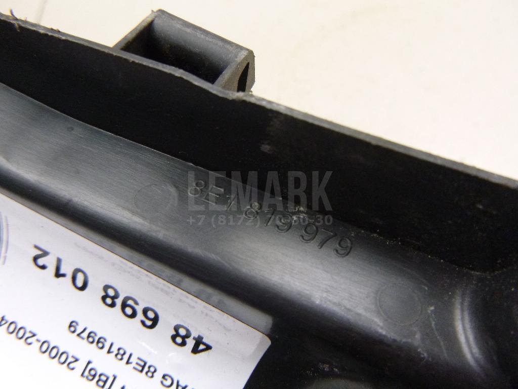 Крышка салонного фильтра