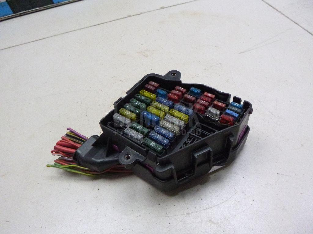 Блок предохранителей