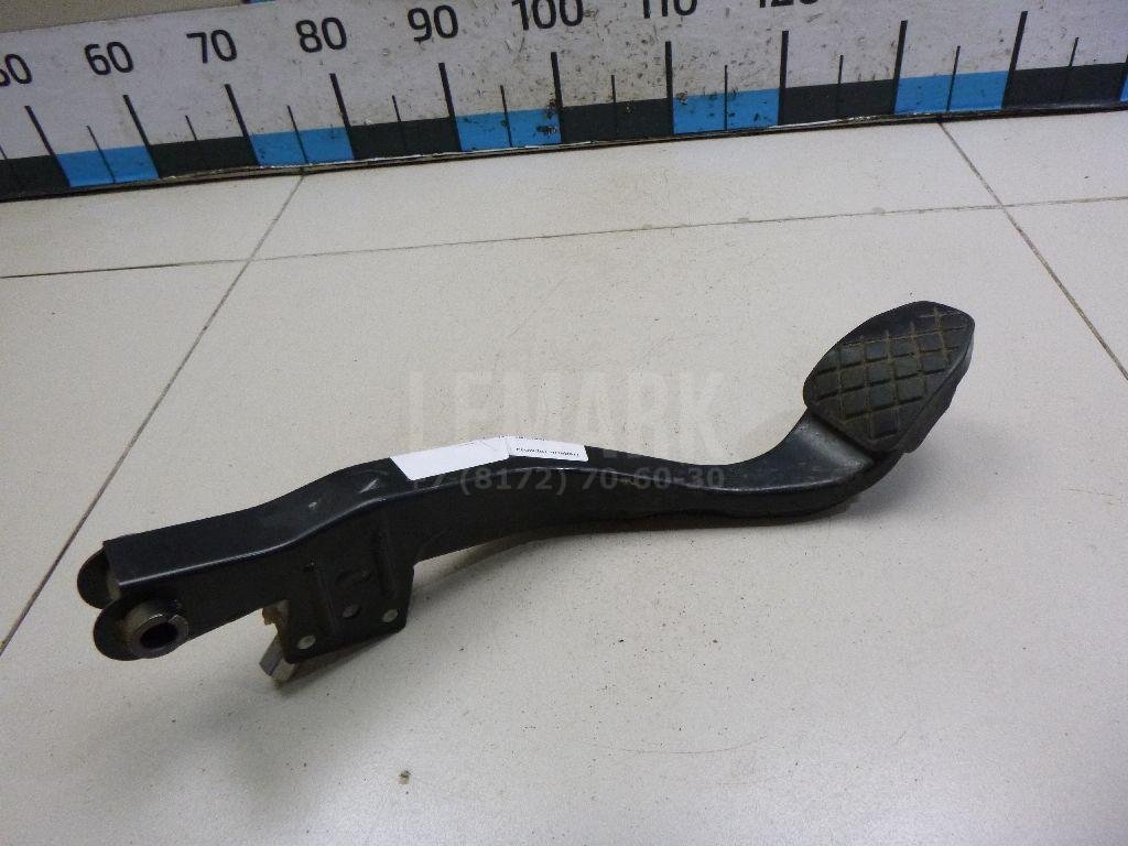 Педаль тормоза